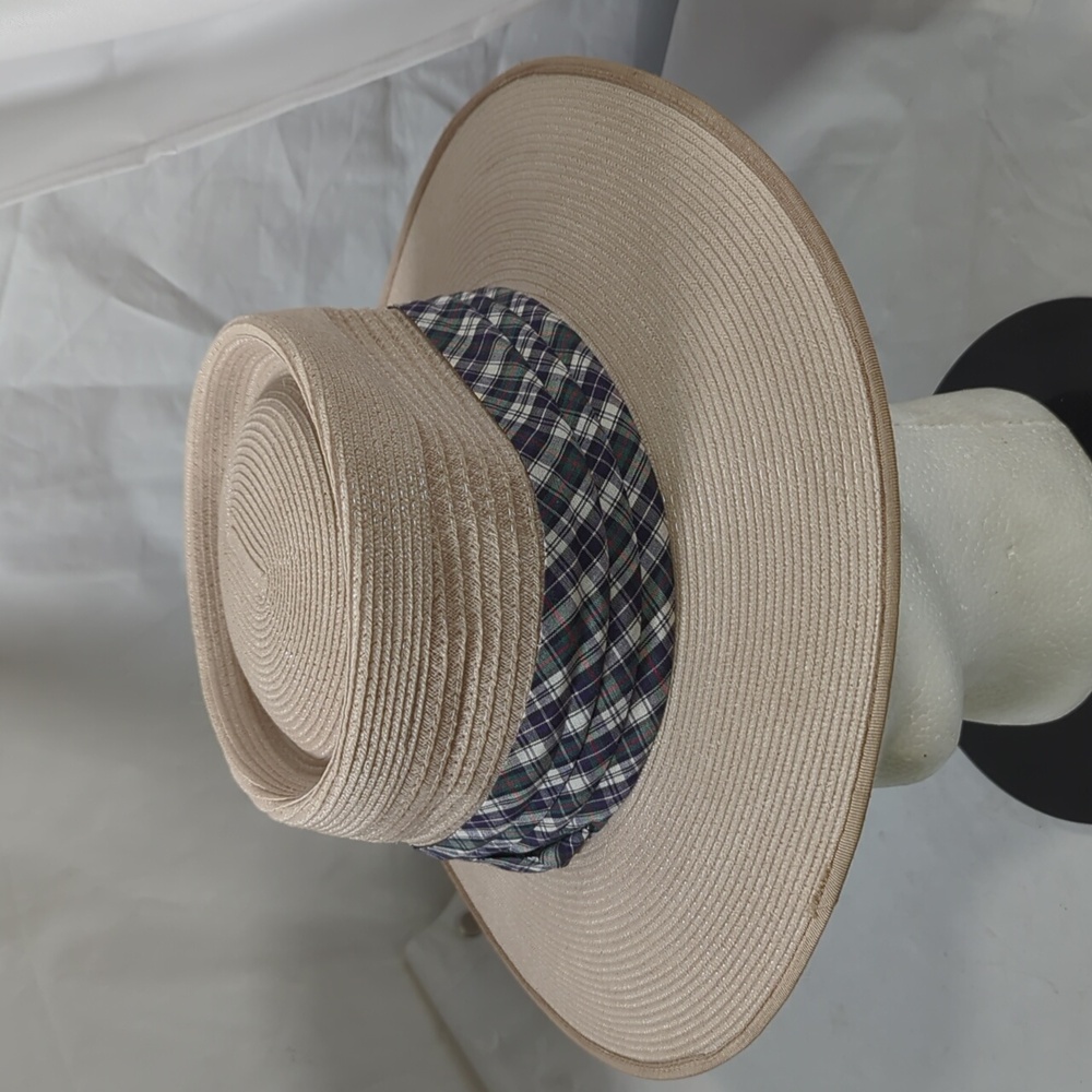 Akibra Australian hat size medium